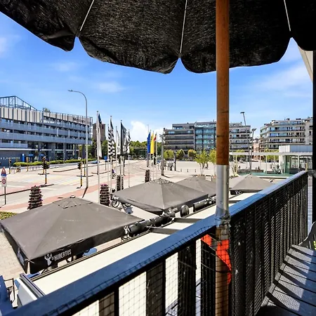 Station Square For 4 *