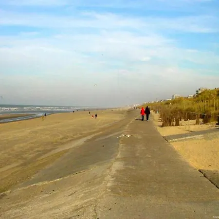 Station Square For 4 * Blankenberge